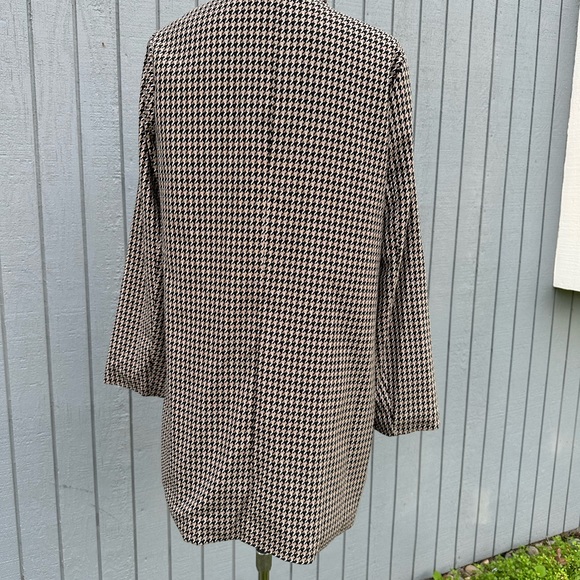 Sanctuary Taupe, Black and White Houndstooth Duster Coat - Picture 7 of 9